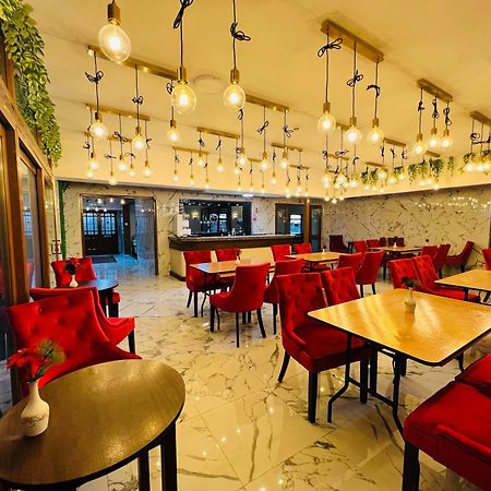 Oyo Stay Inn Express, Cambridge Papworth Everard Екстериор снимка