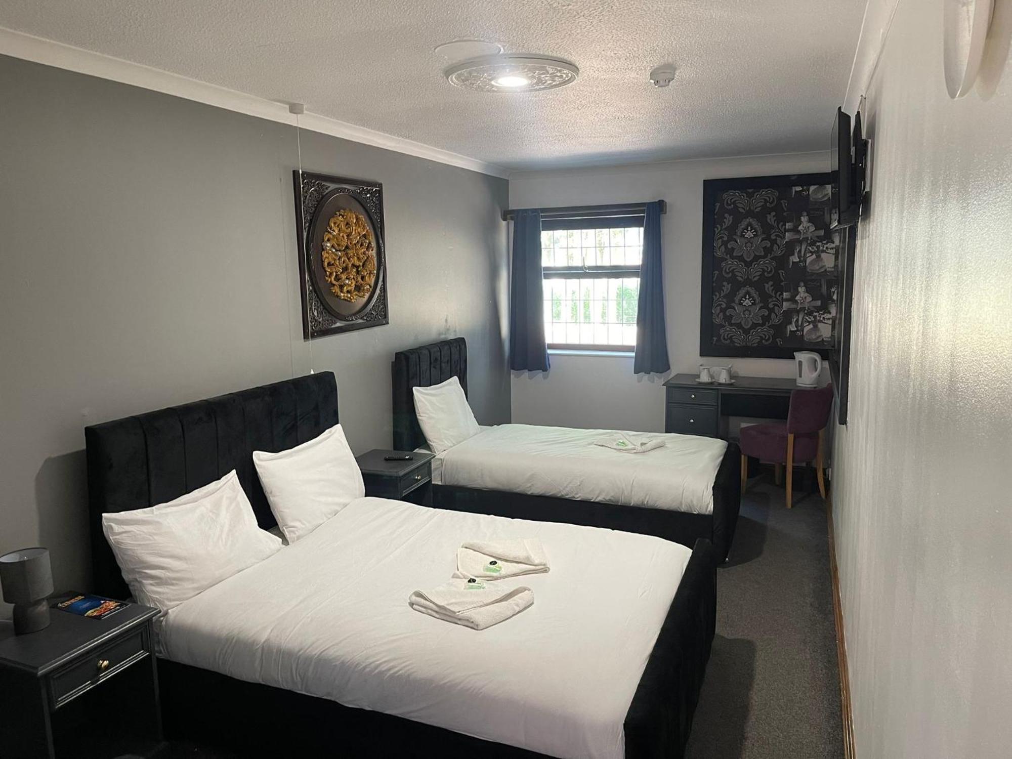 Oyo Stay Inn Express, Cambridge Papworth Everard Екстериор снимка