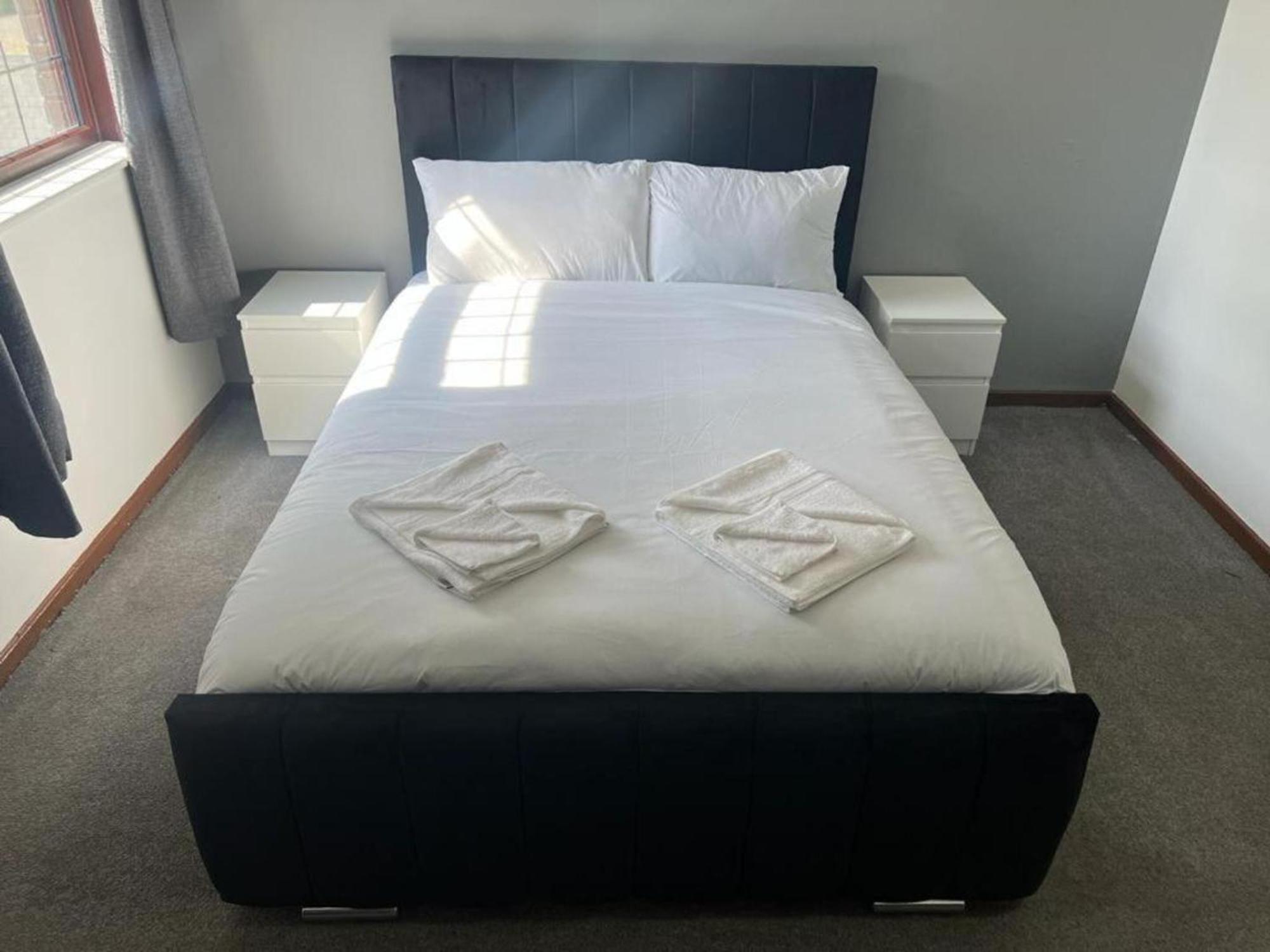 Oyo Stay Inn Express, Cambridge Papworth Everard Екстериор снимка